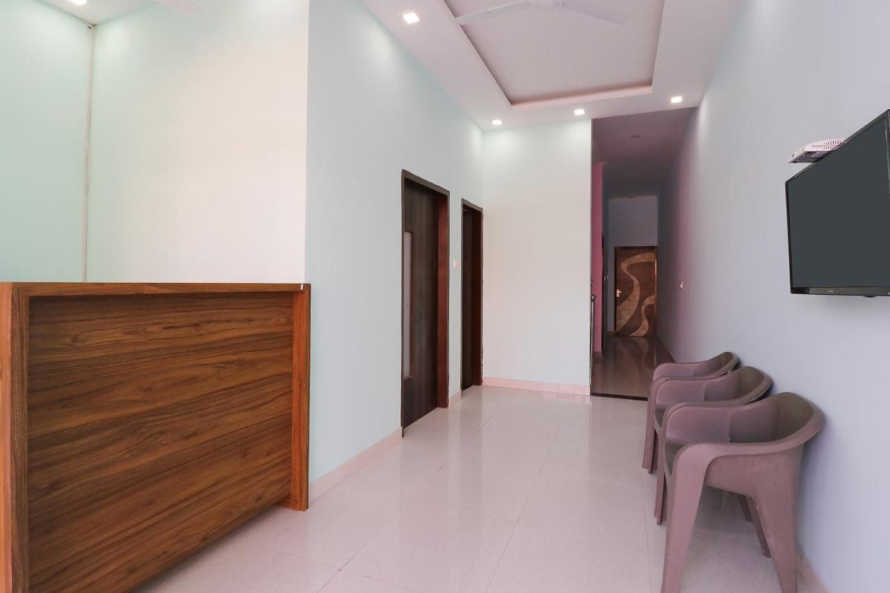Zirakpur Oyo 64004 Hotel Kartar מראה חיצוני תמונה